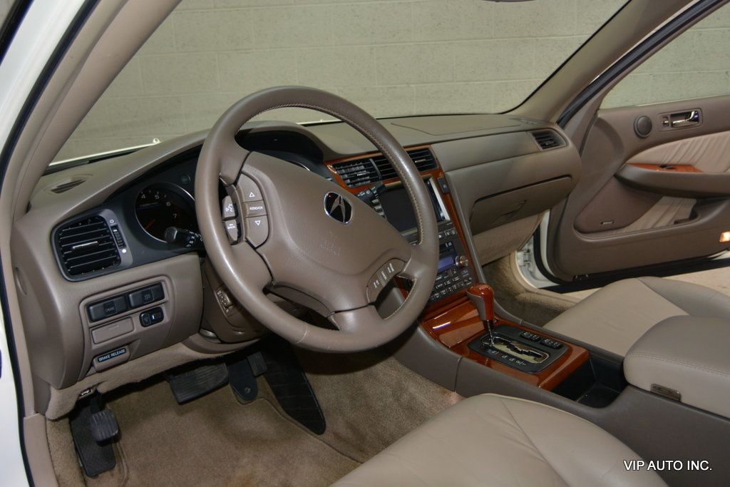 2004 Acura RL 4dr Sedan w/Navigation System - 22998970 - 10