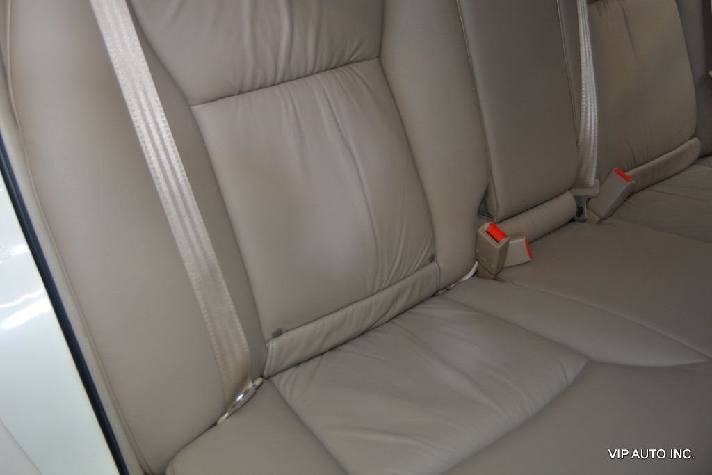 2004 Acura RL 4dr Sedan w/Navigation System - 22998970 - 25