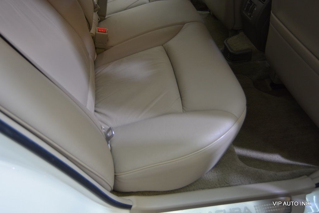 2004 Acura RL 4dr Sedan w/Navigation System - 22998970 - 27