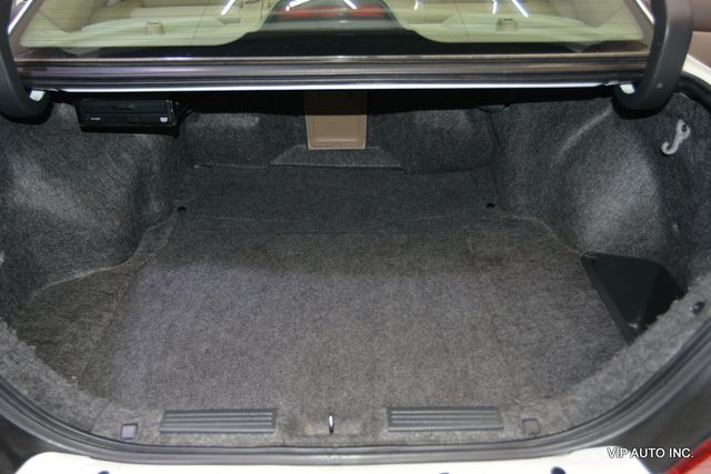 2004 Acura RL 4dr Sedan w/Navigation System - 22998970 - 33