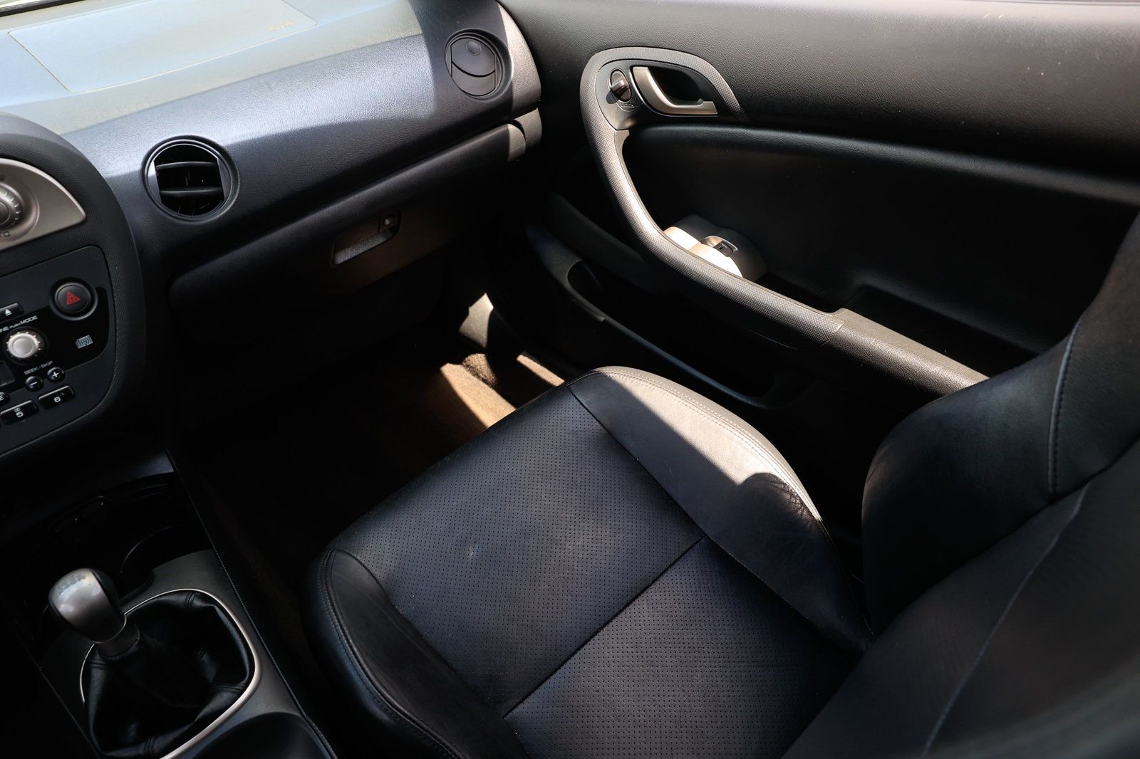 2004 Acura RSX Type-S photo 24
