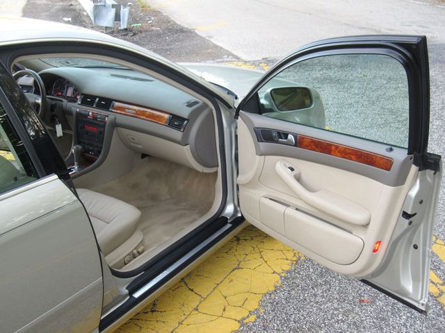 2004 Audi A6 4dr Sedan 2.7T S-Line quattro Automatic - 22933922 - 22