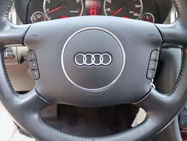 2004 Audi A6 4dr Sedan 4.2L quattro Automatic - 22887385 - 11