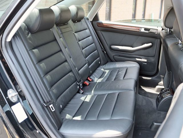 2004 Audi A6 4dr Sedan 4.2L quattro Automatic - 22887385 - 19