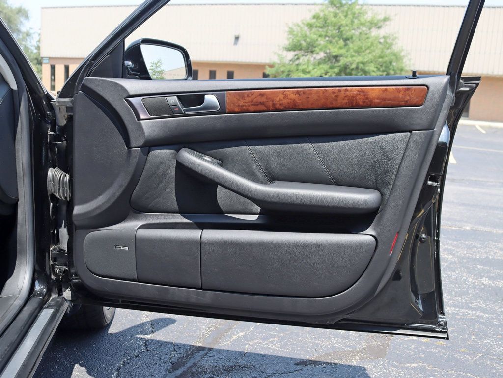2004 Audi A6 4dr Sedan 4.2L quattro Automatic - 22887385 - 23