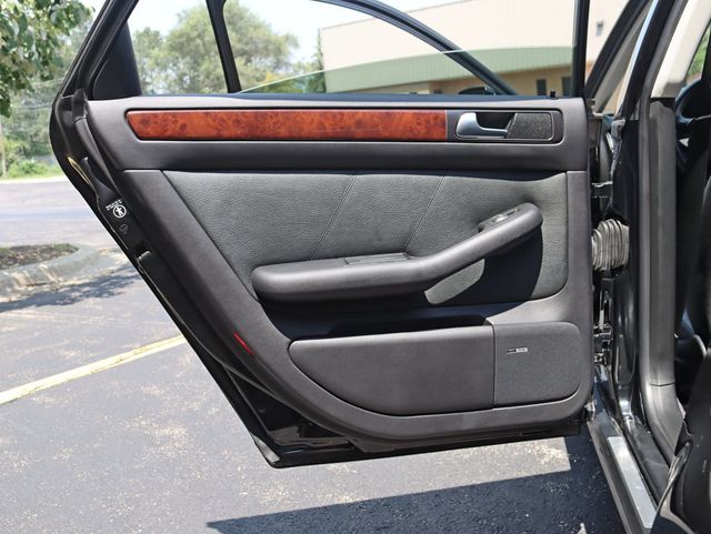 2004 Audi A6 4dr Sedan 4.2L quattro Automatic - 22887385 - 24