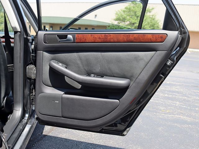 2004 Audi A6 4dr Sedan 4.2L quattro Automatic - 22887385 - 25