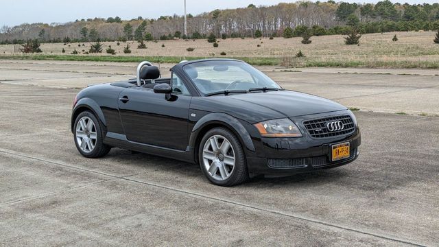 Used 2004 Audi TT  with VIN TRUUT28N241010524 for sale in Riverhead, NY