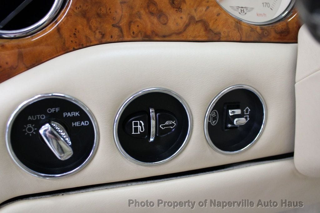 2004 BENTLEY ARNAGE - Image 24