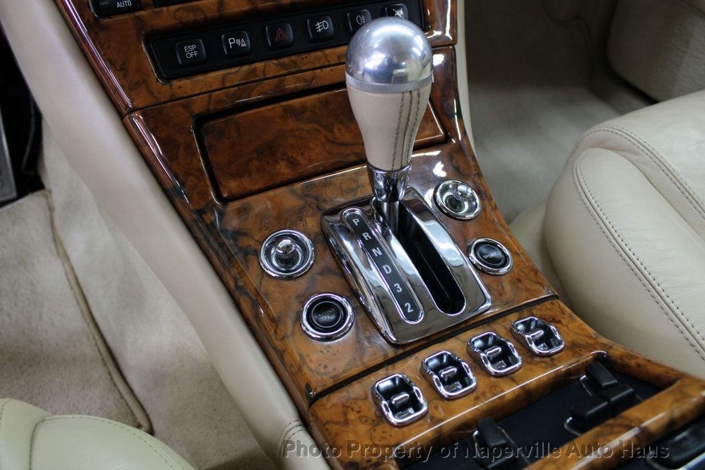 2004 BENTLEY ARNAGE - Image 32