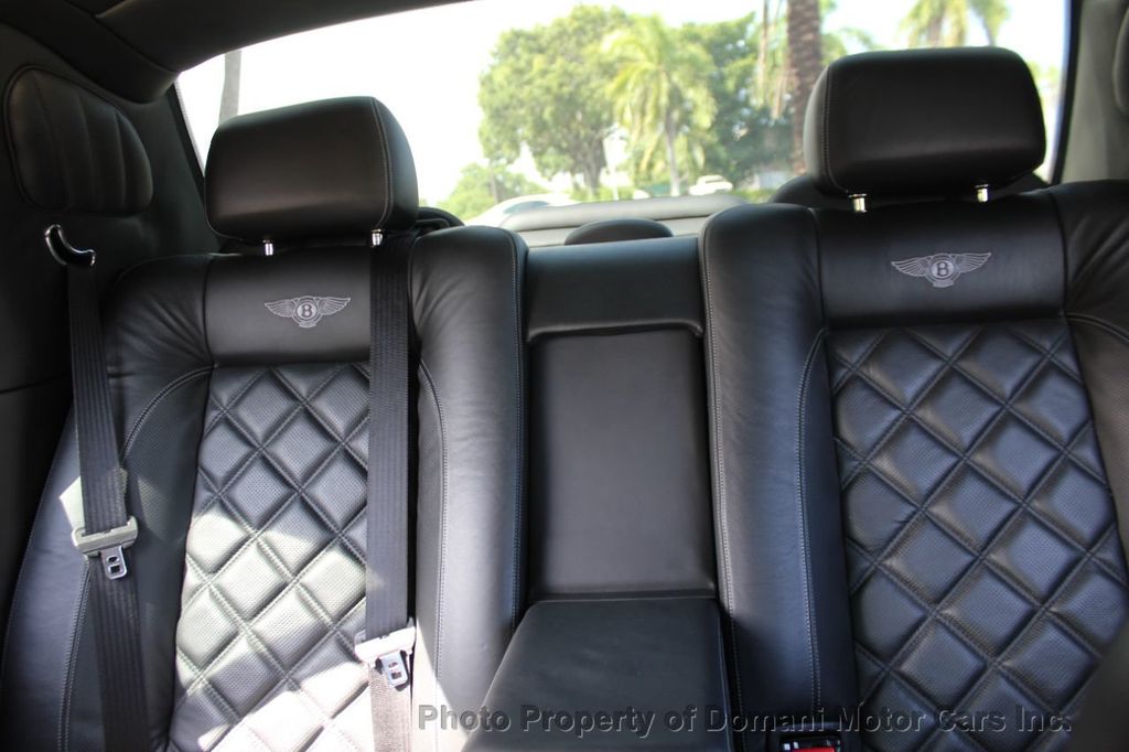 2004 Bentley Arnage photo 8