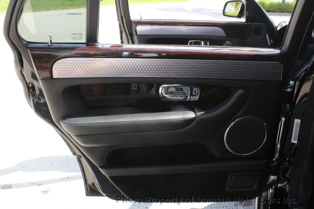 2004 Bentley Arnage photo 15