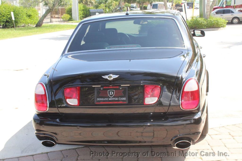 2004 Bentley Arnage photo 16