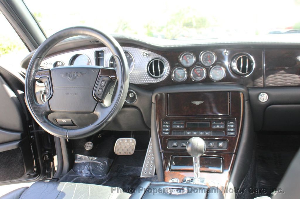 2004 Bentley Arnage photo 61