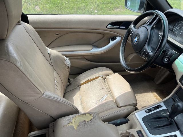 2004 BMW 3 Series 325Ci - 23061337 - 4