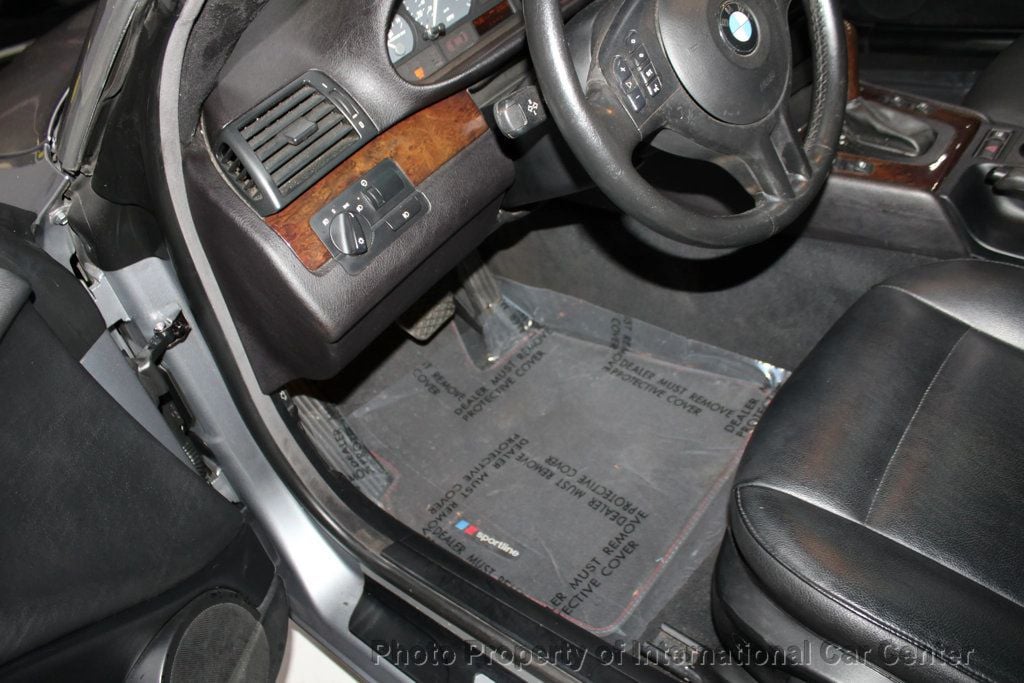 2004 BMW 3 Series 325Ci - 22933091 - 21
