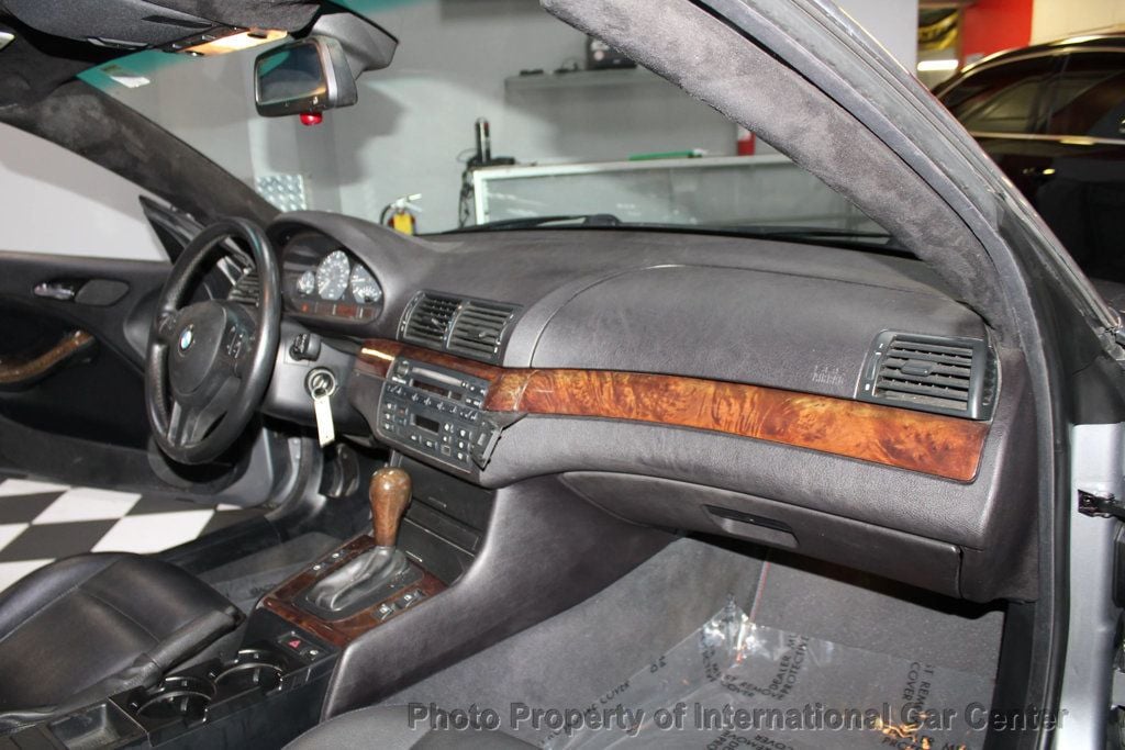 2004 BMW 3 Series 325Ci - 22933091 - 41