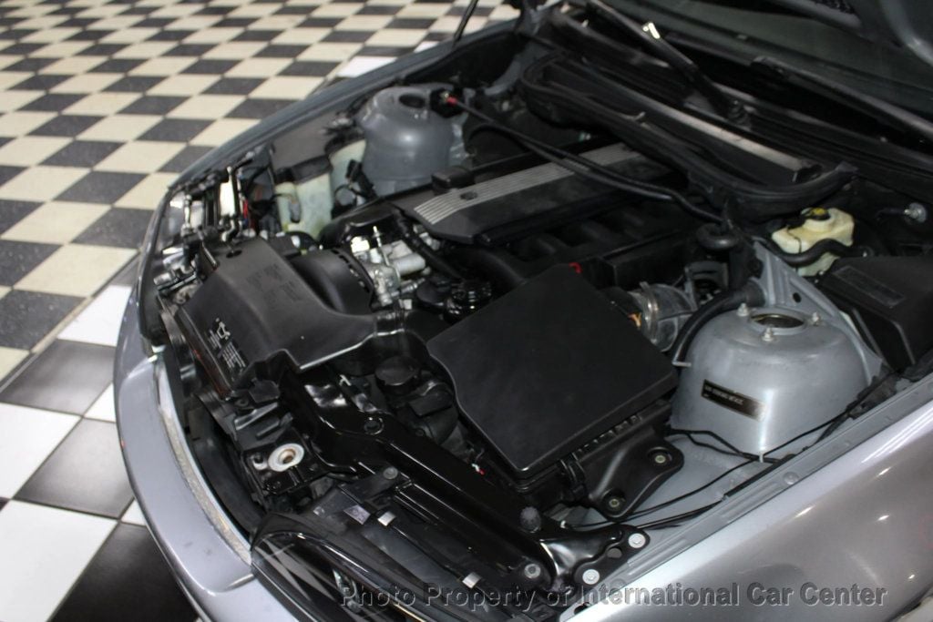 2004 BMW 3 Series 325Ci - 22933091 - 45