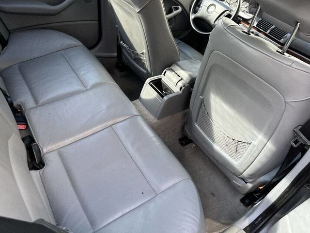 2004 BMW 3 Series 325i 4dr Sedan - 22880880 - 4