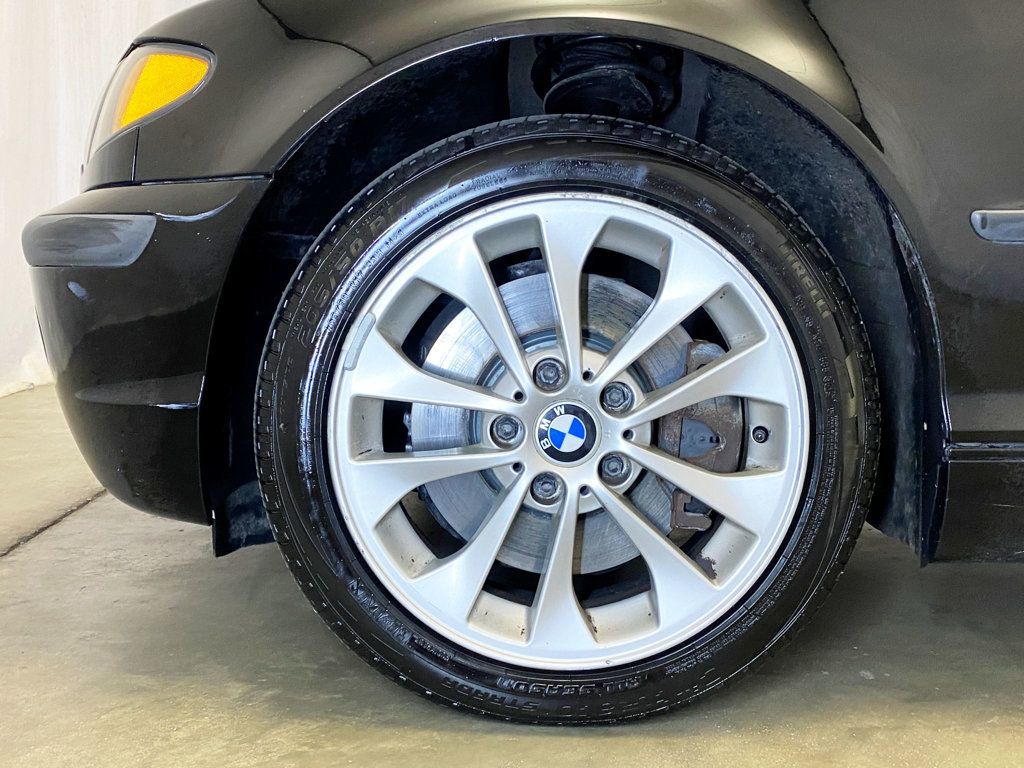 2004 BMW 3 Series 330xi - 22903619 - 49
