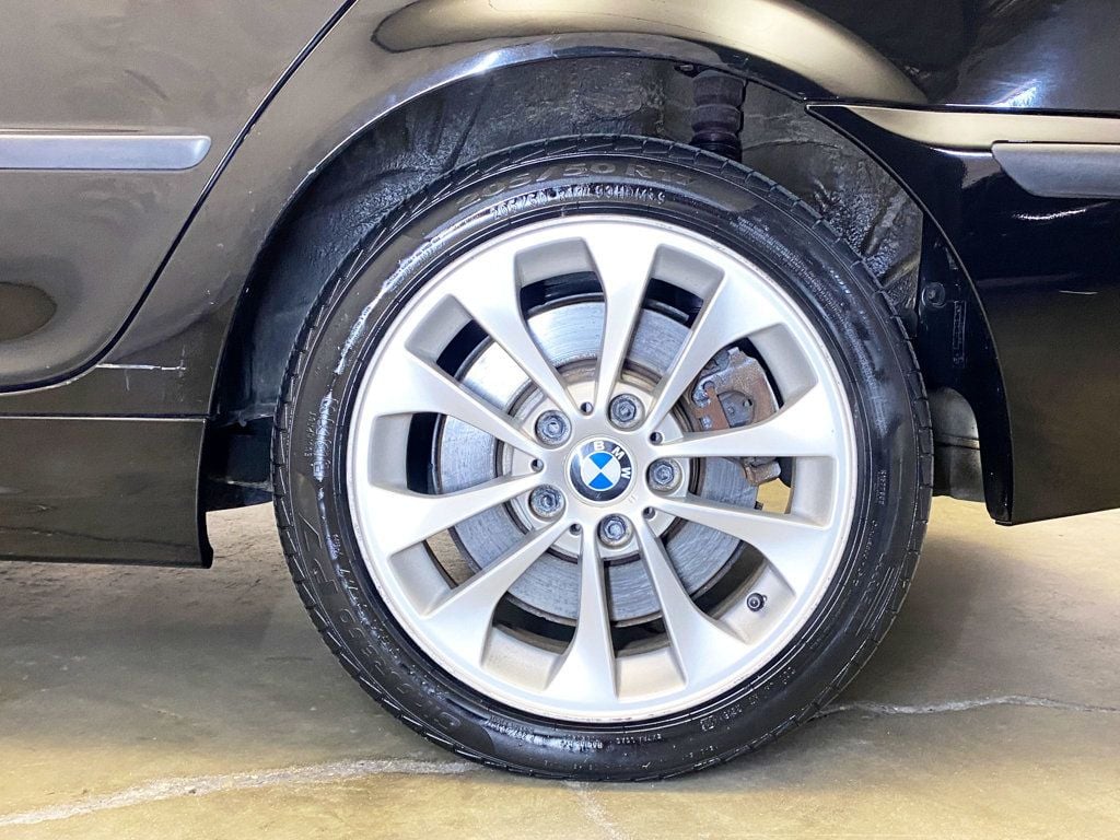 2004 BMW 3 Series 330xi - 22903619 - 50