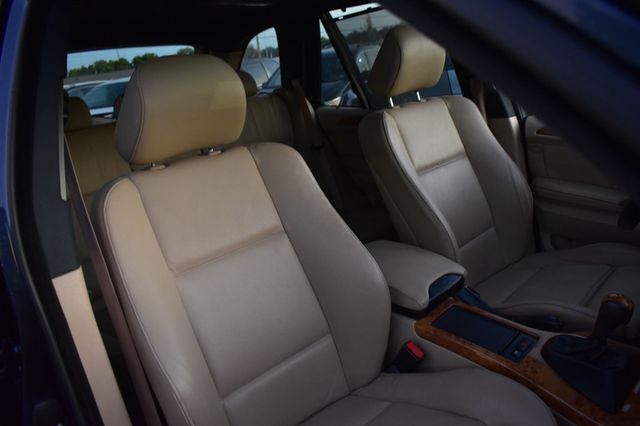 2004 BMW X5 3.0i - 22927267 - 16