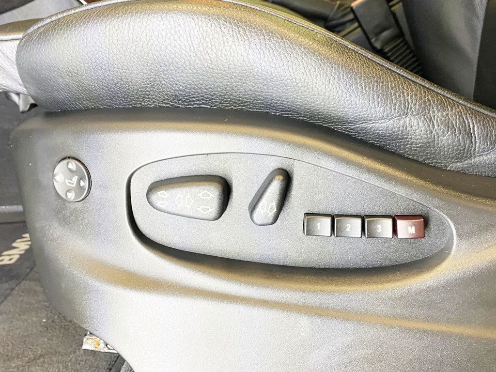 2004 BMW X5 3.0i - 22922095 - 19