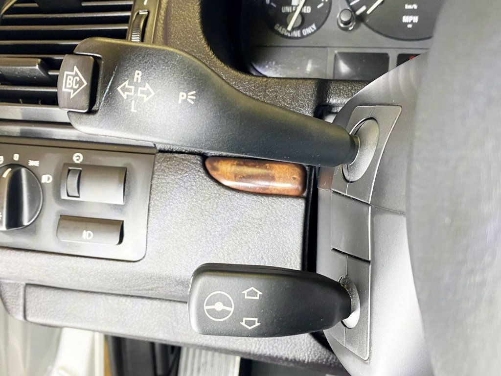 2004 BMW X5 3.0i - 22922095 - 26