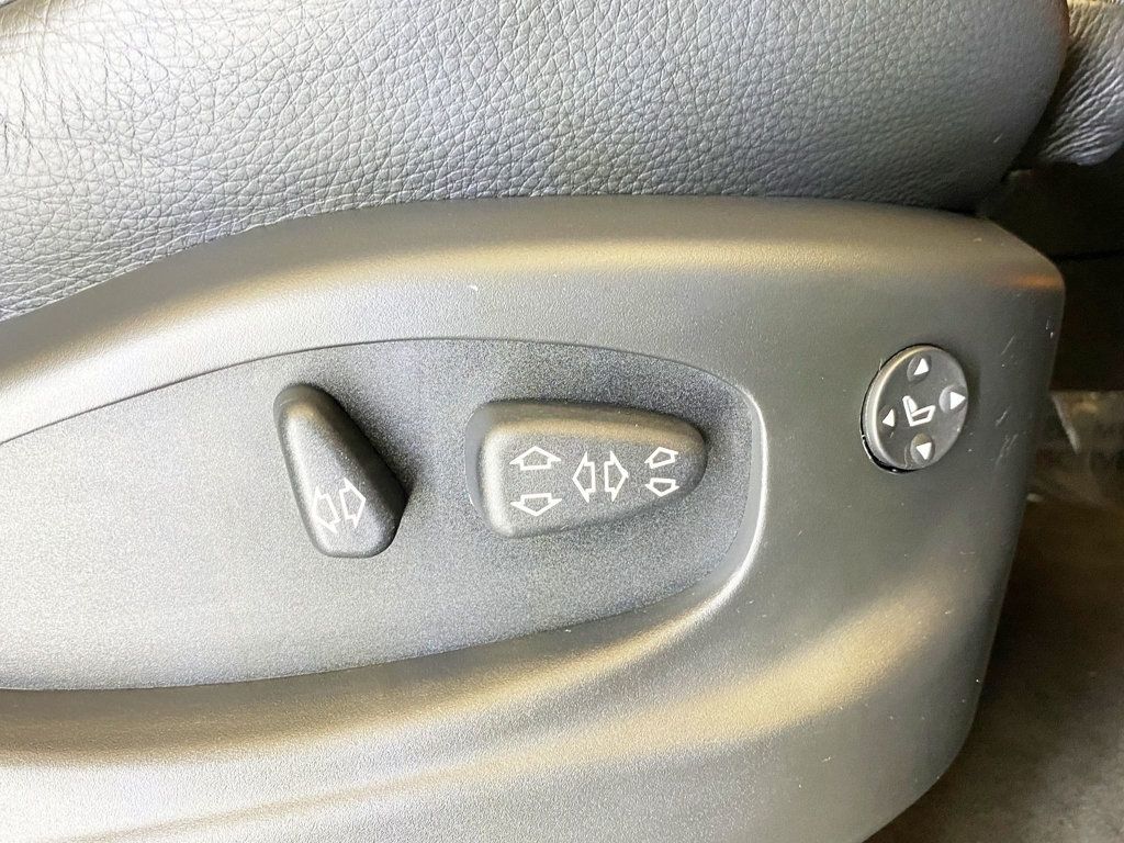 2004 BMW X5 3.0i - 22922095 - 41