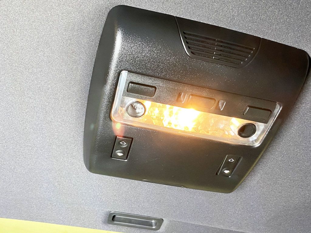 2004 BMW X5 3.0i - 22922095 - 53