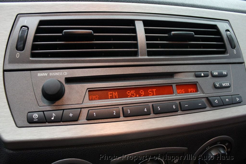 2004 BMW Z4 - Image 17