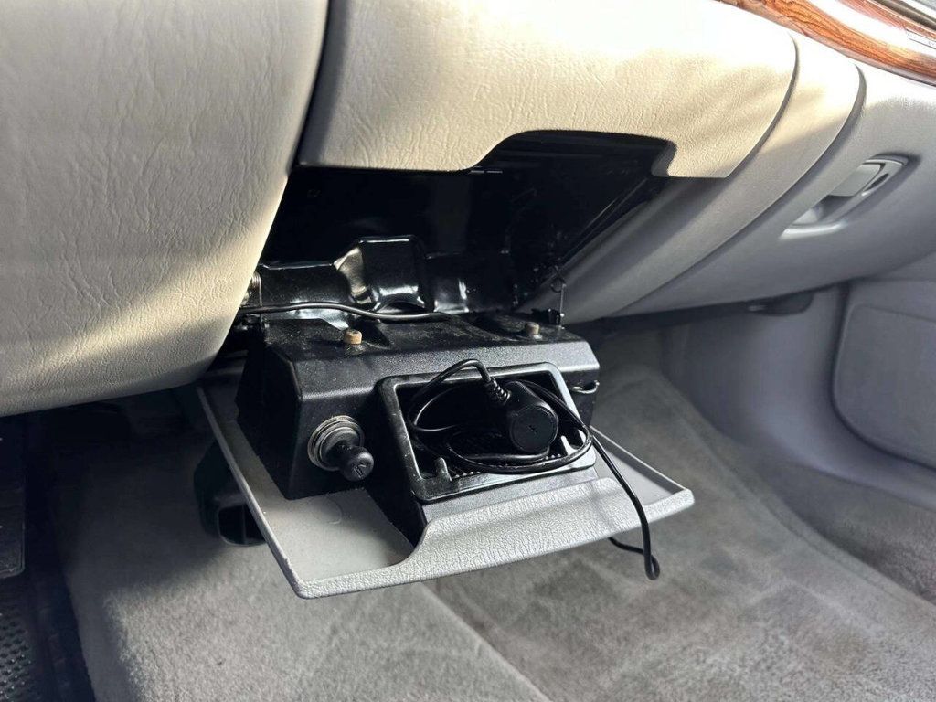 2004 Buick LeSabre 4dr Sedan Custom - 22968388 - 31