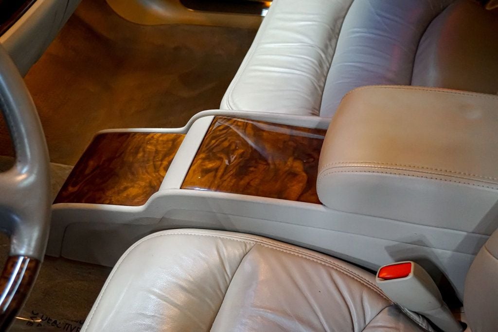 2004 Buick Park Avenue *Ultra Luxury* *3800 V6 Supercharged* *Only 16k Miles* *1-Owner* - 23068829 - 68