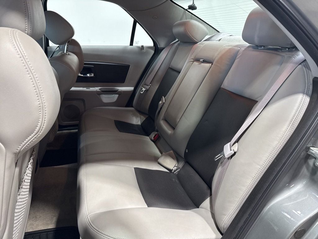 2004 Cadillac CTS 4dr Sedan - 22982541 - 29