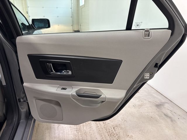 2004 Cadillac CTS 4dr Sedan - 22982541 - 37