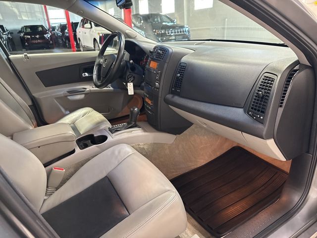 2004 Cadillac CTS 4dr Sedan - 22982541 - 39