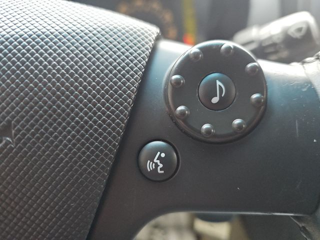 2004 Cadillac CTS 4dr Sedan - 22996368 - 29