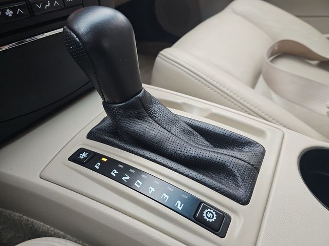 2004 Cadillac CTS 4dr Sedan - 22996368 - 30