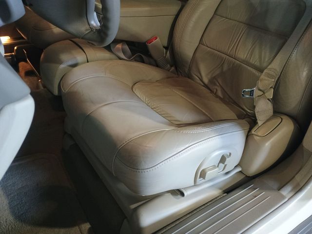 2004 Cadillac DeVille 4dr Sedan Clean Carfax Florida Car - 22973926 - 15