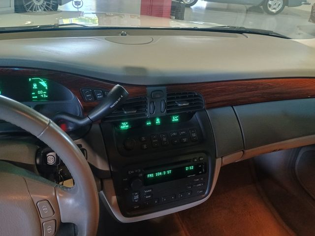 2004 Cadillac DeVille 4dr Sedan Clean Carfax Florida Car - 22973926 - 20