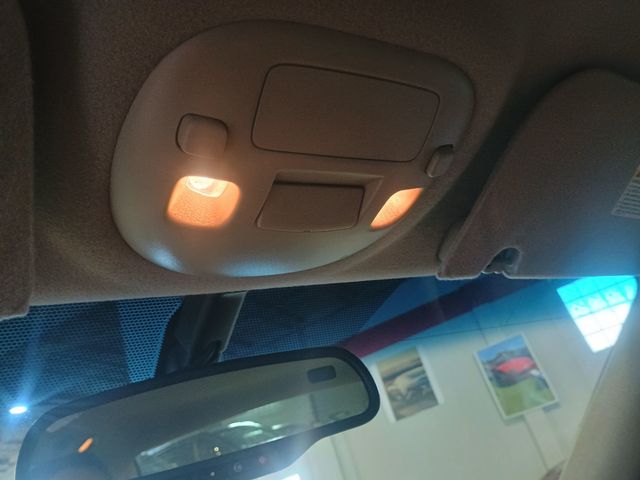 2004 Cadillac DeVille 4dr Sedan Clean Carfax Florida Car - 22973926 - 22