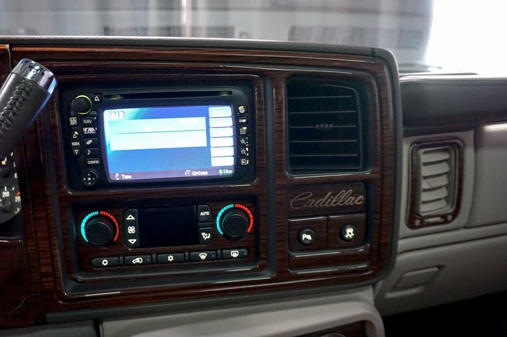 2004 Cadillac Escalade EXT *Escalade EXT* *AWD* *White Diamond* *Only 28k Miles* *Like New* - 23071373 - 15