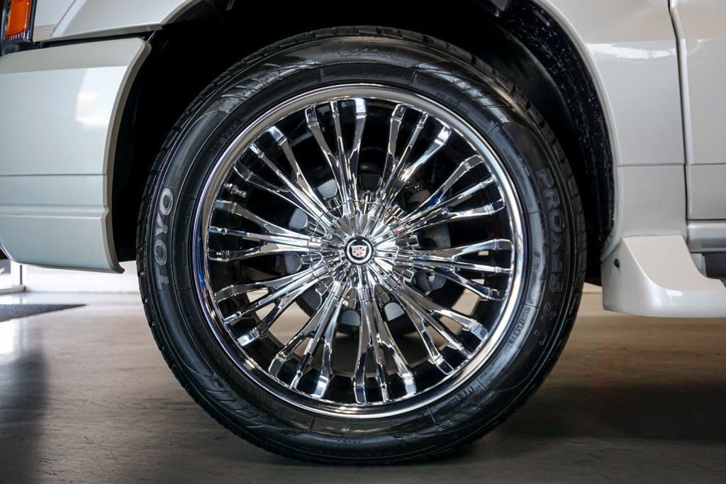2004 Cadillac Escalade EXT *Escalade EXT* *AWD* *White Diamond* *Only 28k Miles* *Like New* - 23071373 - 28