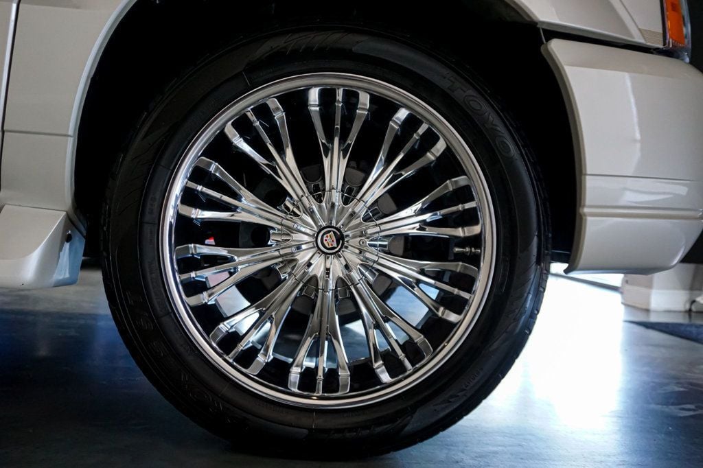 2004 Cadillac Escalade EXT *Escalade EXT* *AWD* *White Diamond* *Only 28k Miles* *Like New* - 23071373 - 31