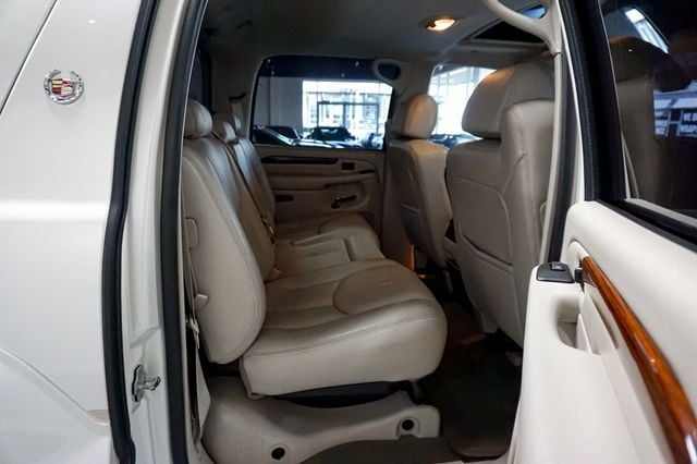 2004 Cadillac Escalade EXT *Escalade EXT* *AWD* *White Diamond* *Only 28k Miles* *Like New* - 23071373 - 34