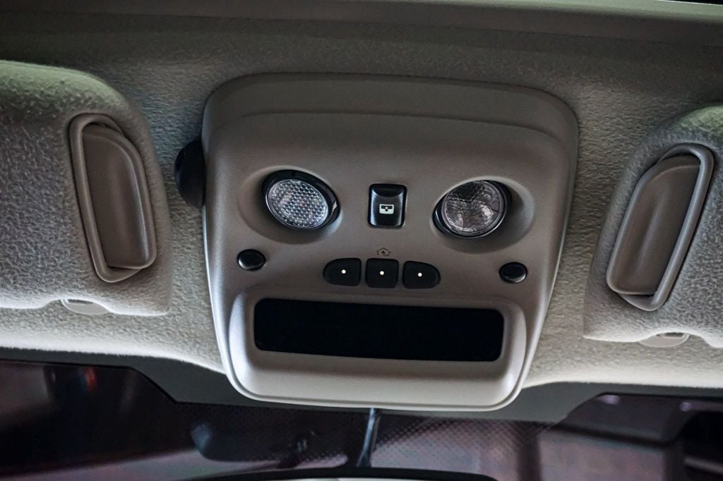 2004 Cadillac Escalade EXT *Escalade EXT* *AWD* *White Diamond* *Only 28k Miles* *Like New* - 23071373 - 43
