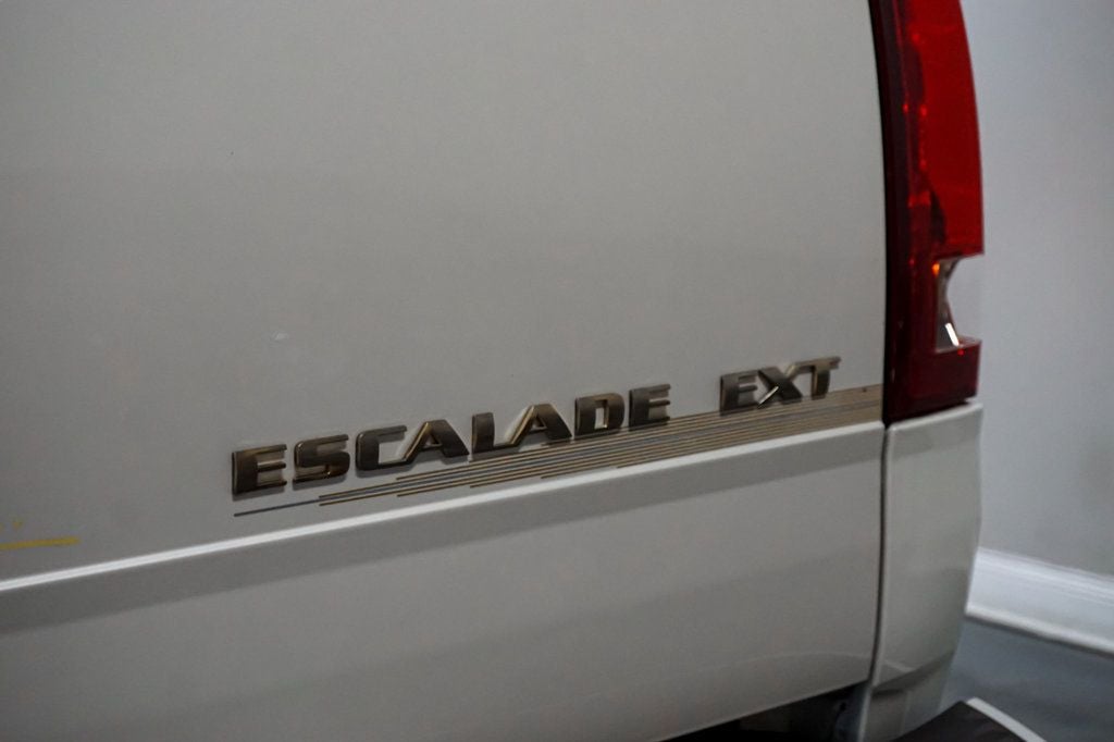2004 Cadillac Escalade EXT *Escalade EXT* *AWD* *White Diamond* *Only 28k Miles* *Like New* - 23071373 - 50