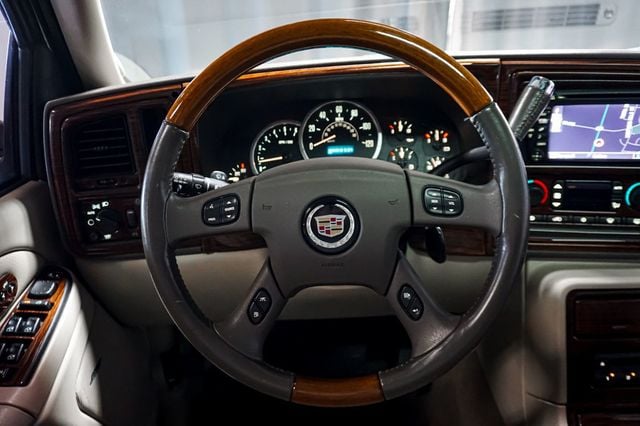 2004 Cadillac Escalade EXT *Escalade EXT* *AWD* *White Diamond* *Only 28k Miles* *Like New* - 23071373 - 56