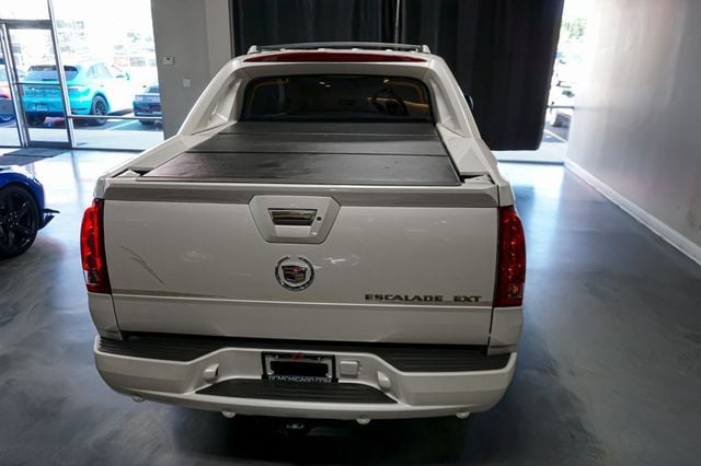 2004 Cadillac Escalade EXT *Escalade EXT* *AWD* *White Diamond* *Only 28k Miles* *Like New* - 23071373 - 60