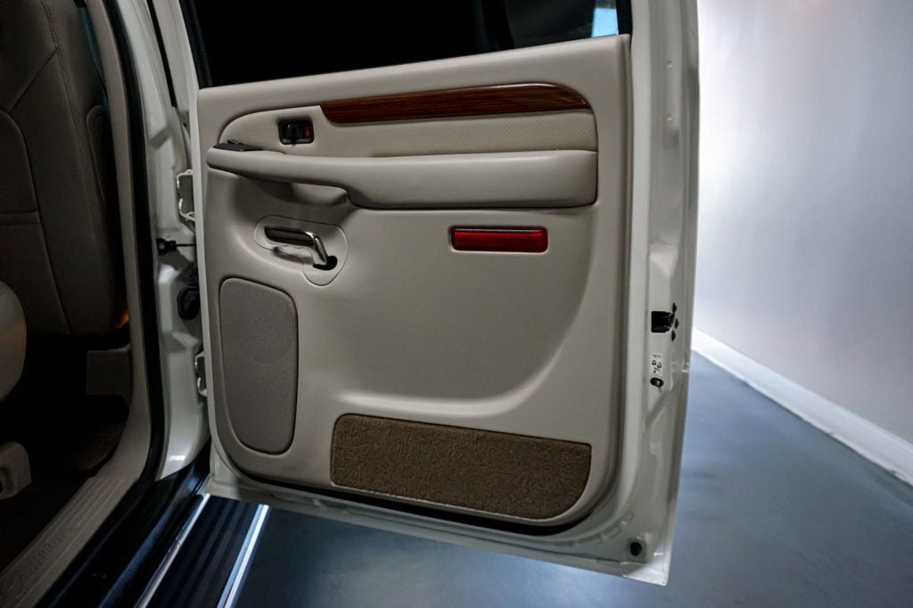 2004 Cadillac Escalade EXT *Escalade EXT* *AWD* *White Diamond* *Only 28k Miles* *Like New* - 23071373 - 72